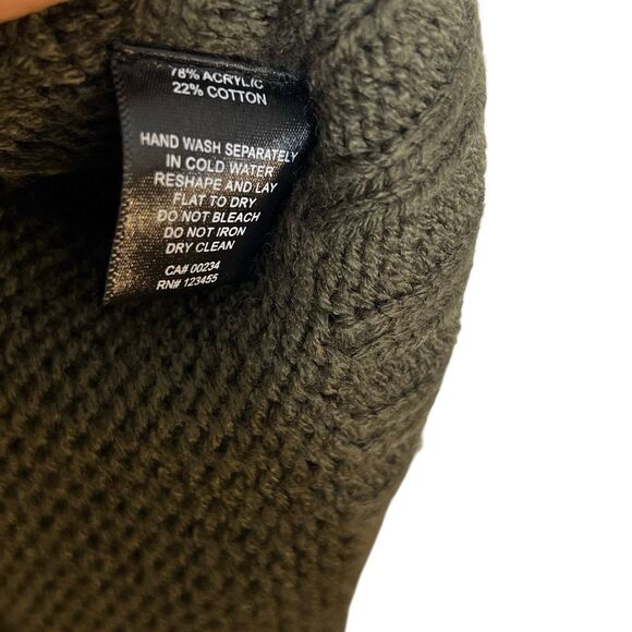 Design Lab Lord & Taylor Turtle Neck Knitted Ribbed Trim Pocho Sweater Green XS - Picture 9 of 11